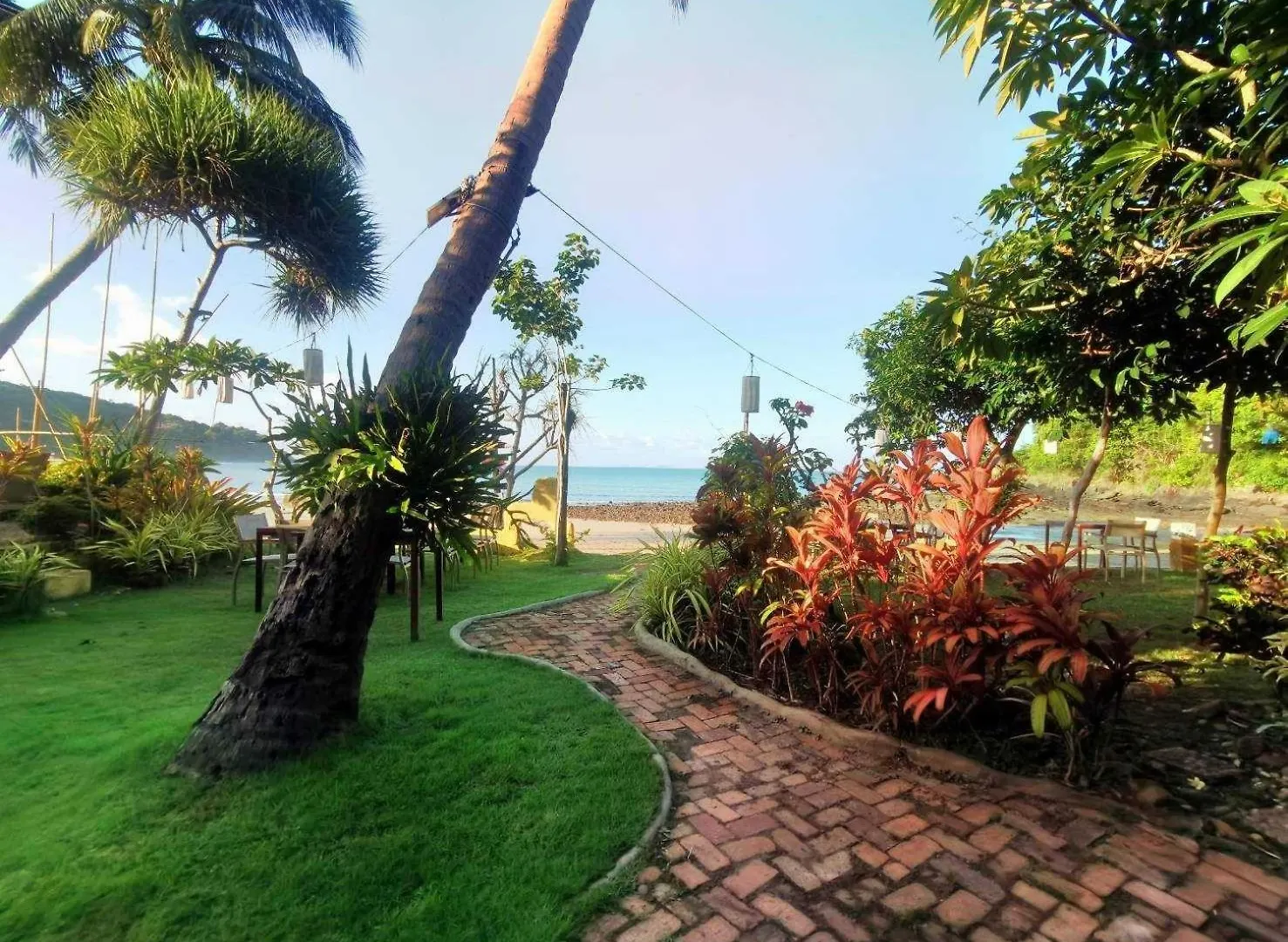 Vacation Village Phra Nang Lanta - Sha Extra Plus Koh Lanta 4*,